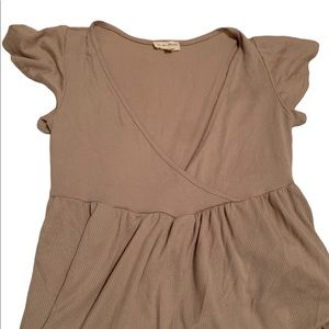 BEIGE TIERED DRESS LOW CUT MEDIUM